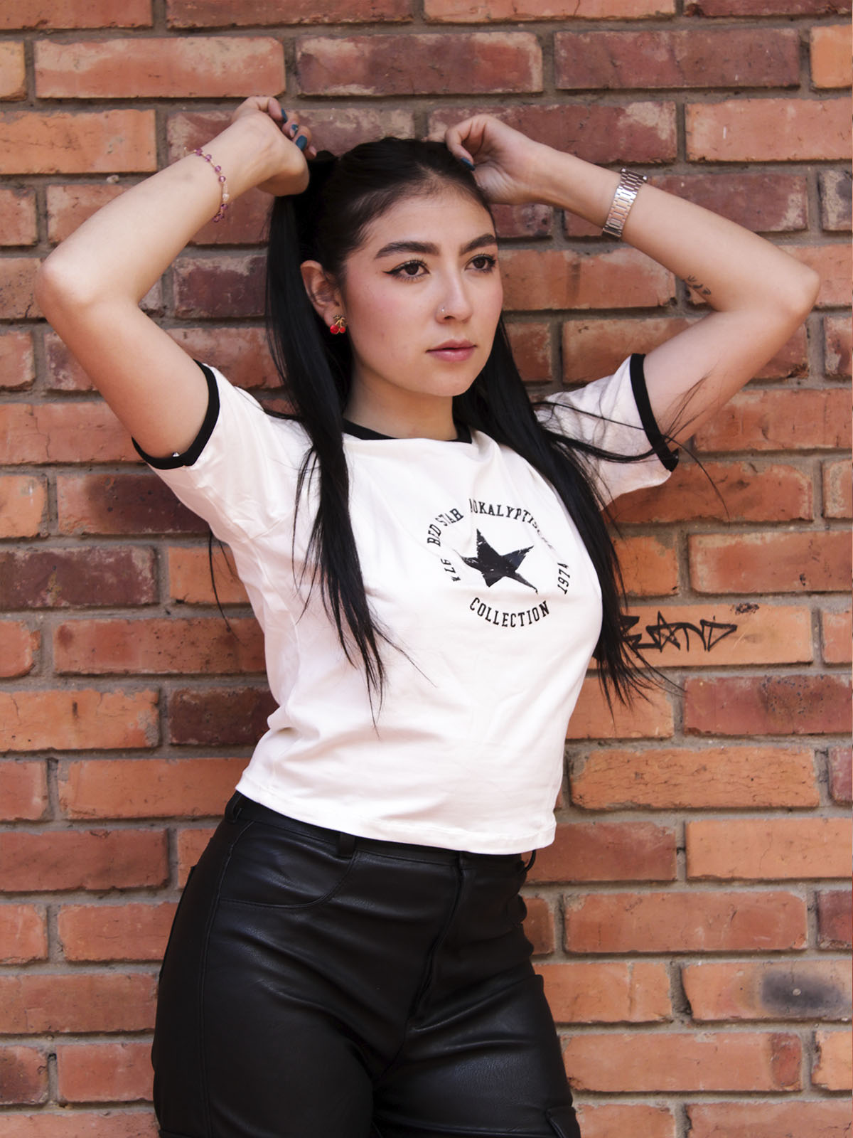 Star Trim Tee